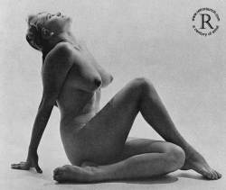 vintage nudes, old porn, pin-up girls